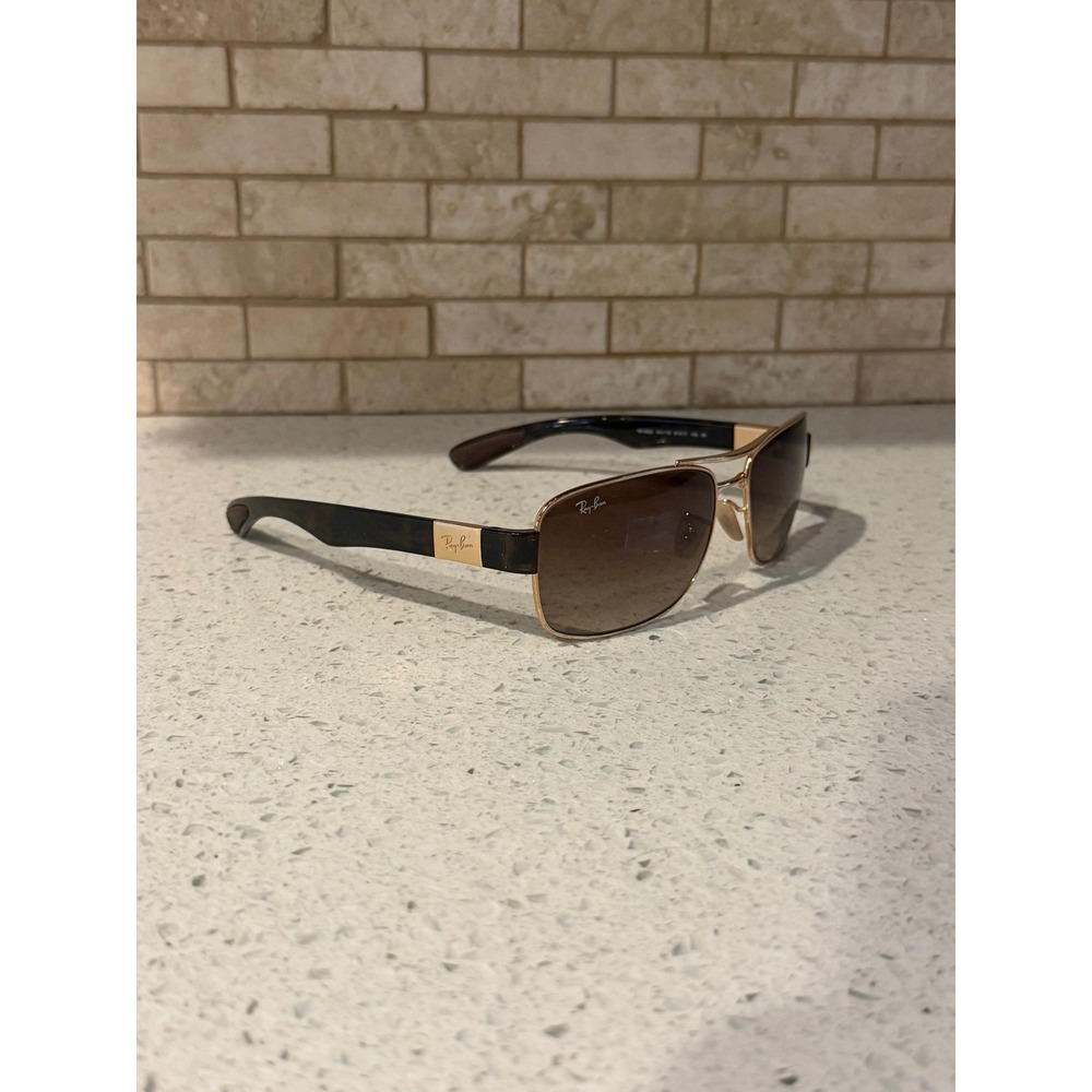 Ray-Ban RB3522 001/13 Gold Tortoise Brown Gradient Navigator Sunglasses 61-17